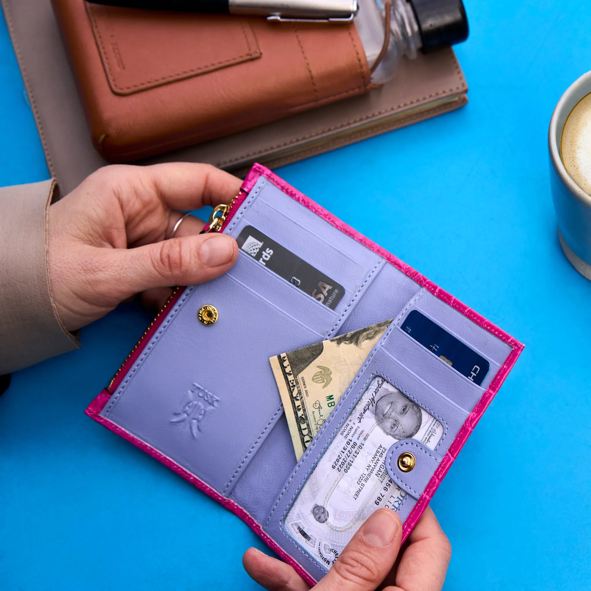 Antilla | Slim Card Case w/Zip Coin Pocket