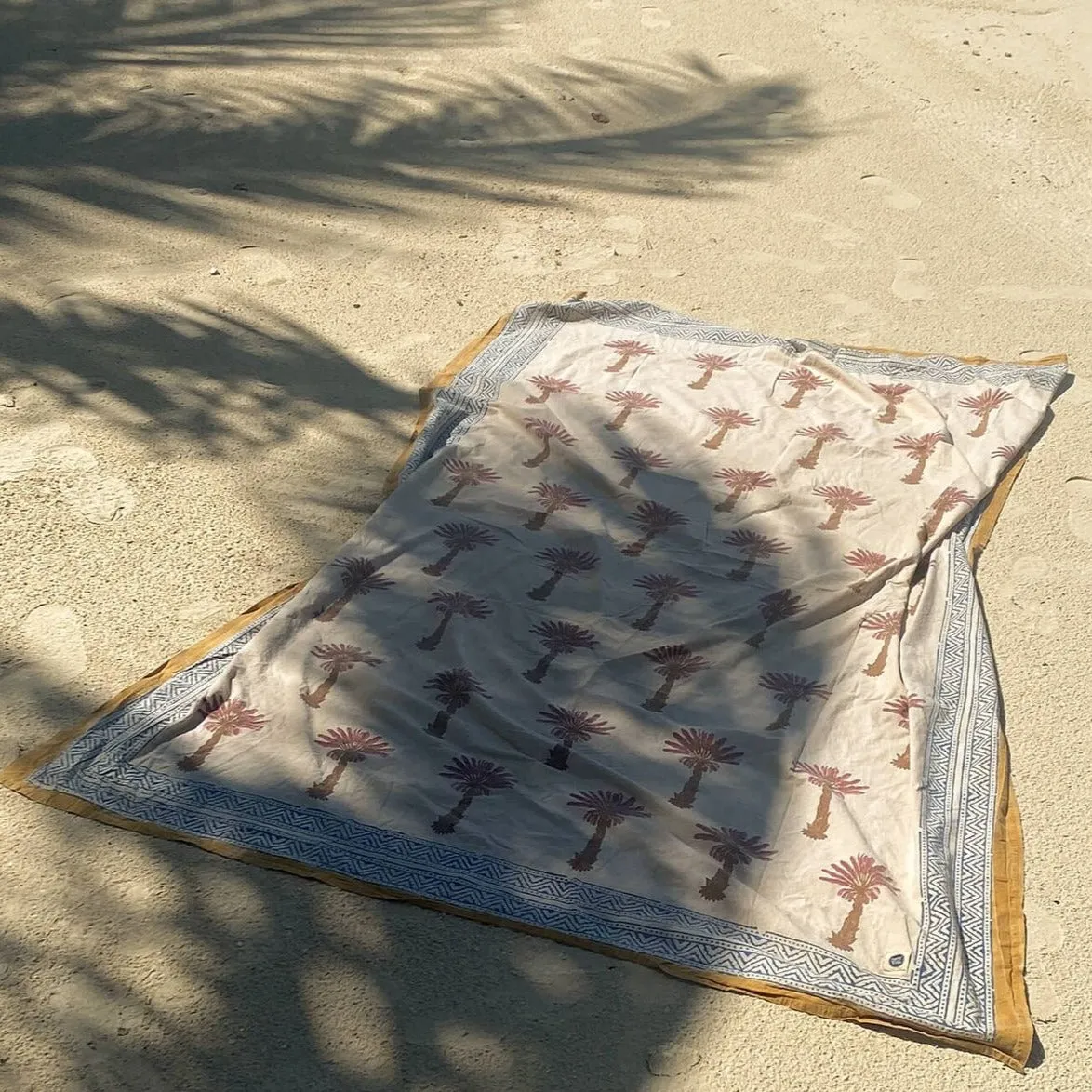 Doing Goods Tala Palmtree Single Throw in Tote Bag