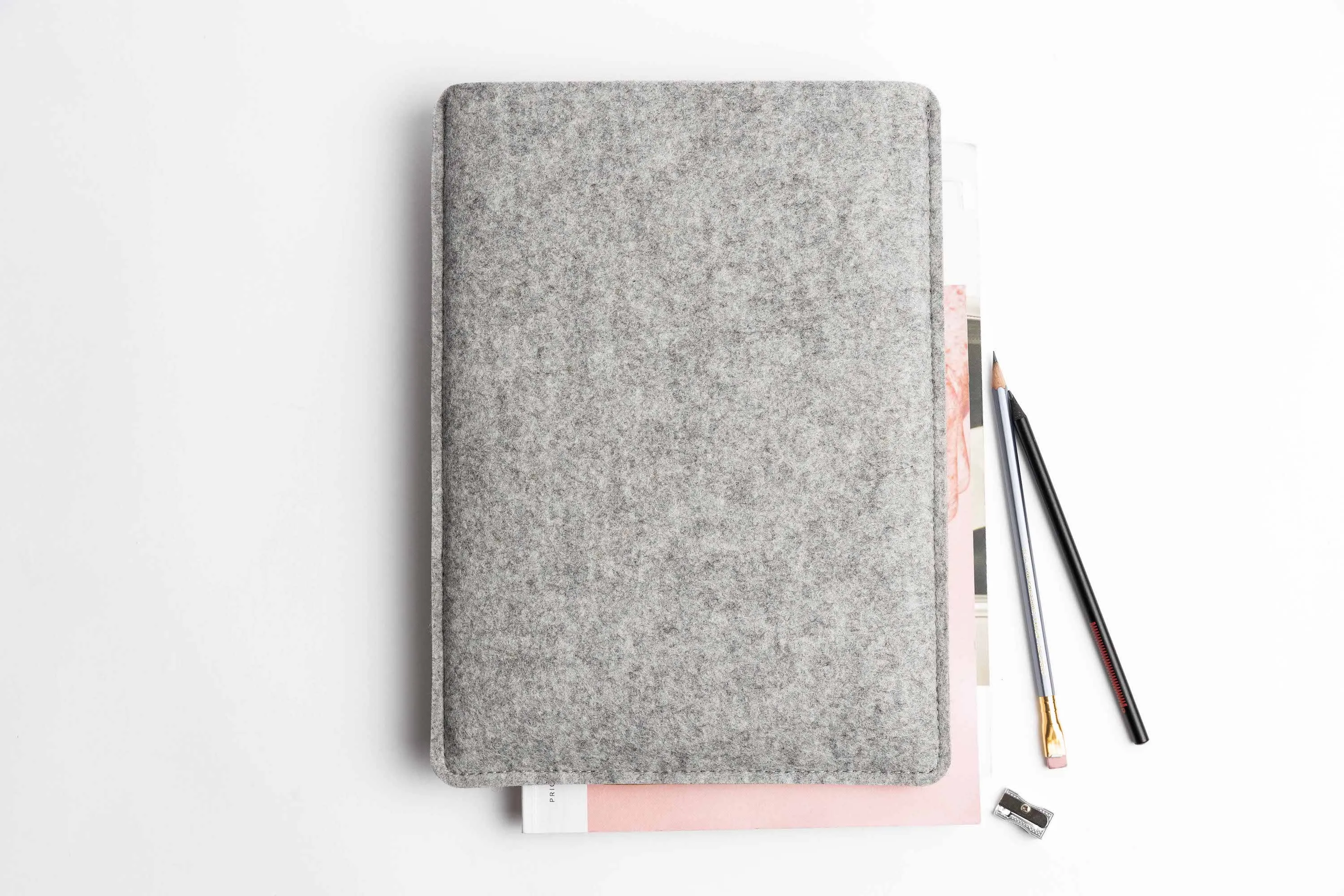 Felt MacBook Laptop Sleeve COMFY/ Light grey felt & Black leather/