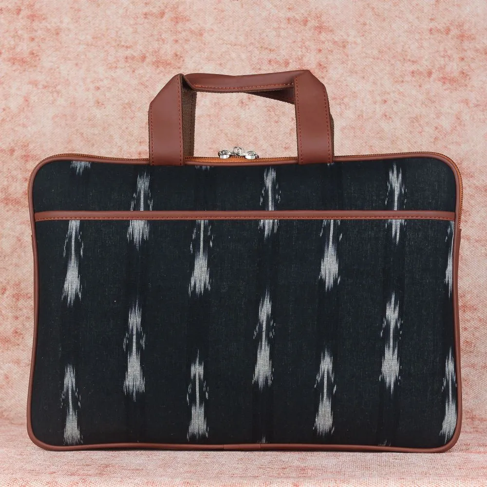 Ikat Arrow Laptop Sleeve