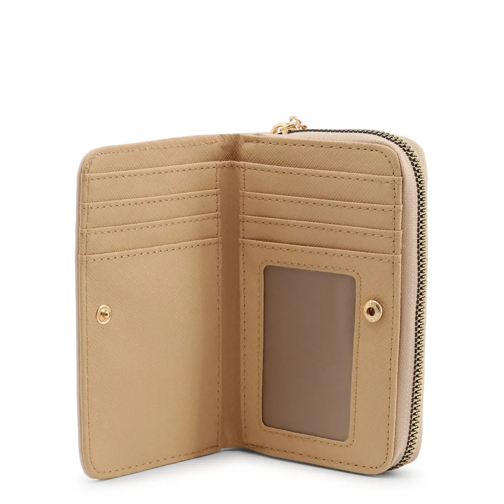 Italian Flair Wallet for the Modern Woman