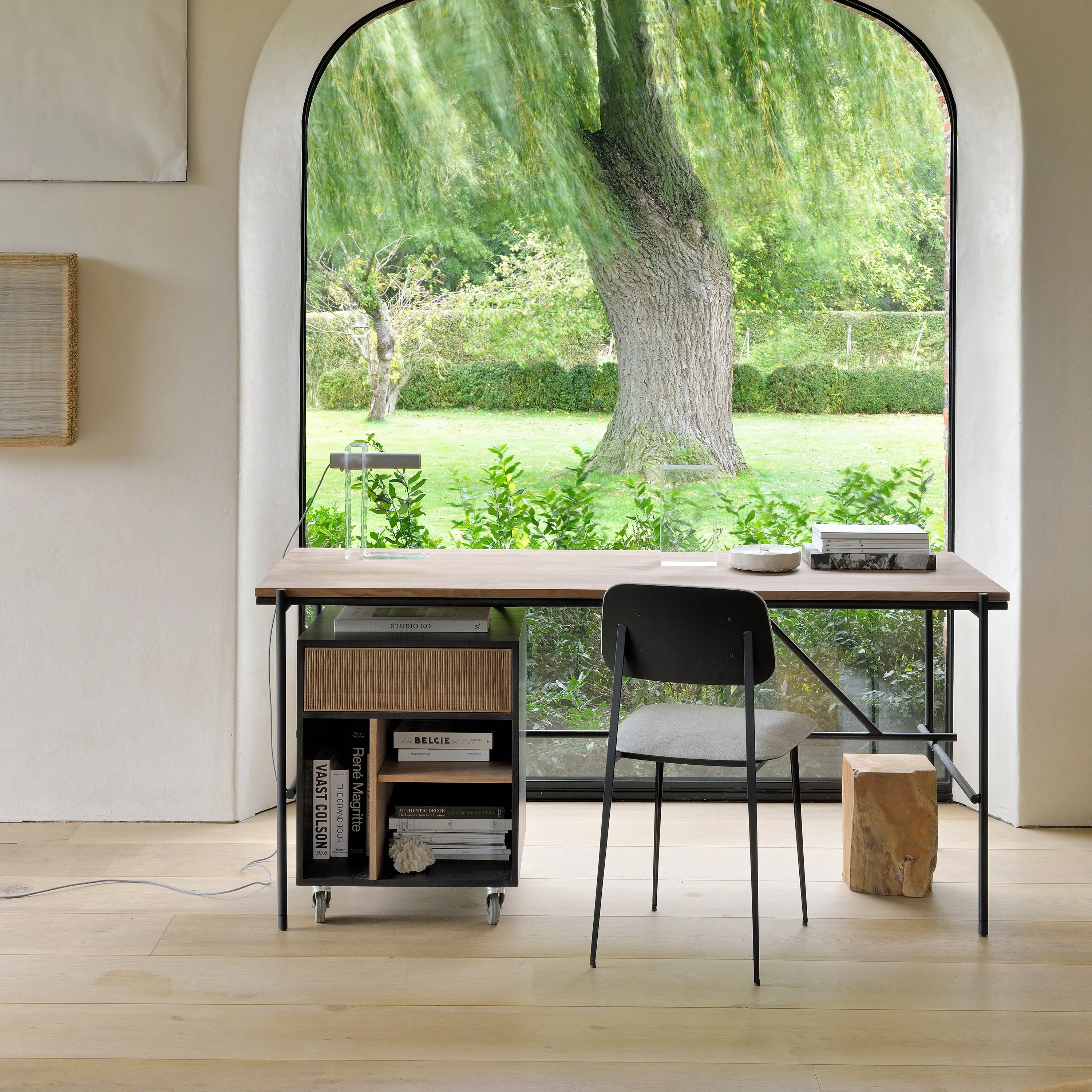 Oscar Desk with 2 Drawers