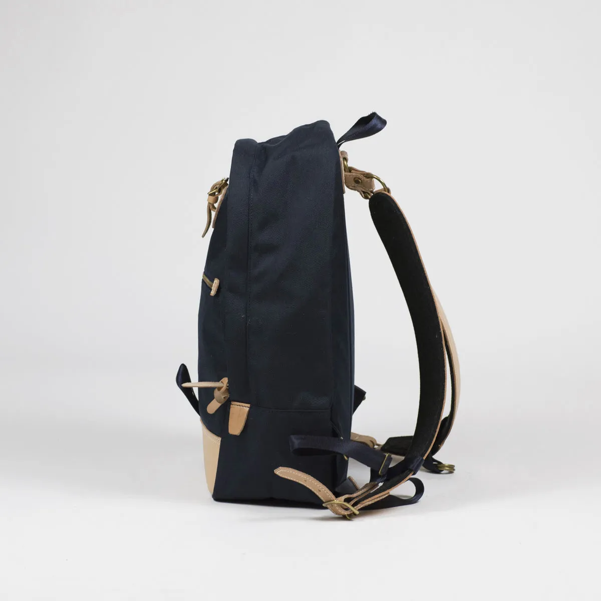 "Surpass" backpack, navy Cordura and natural leather