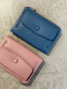 Small wallet with button