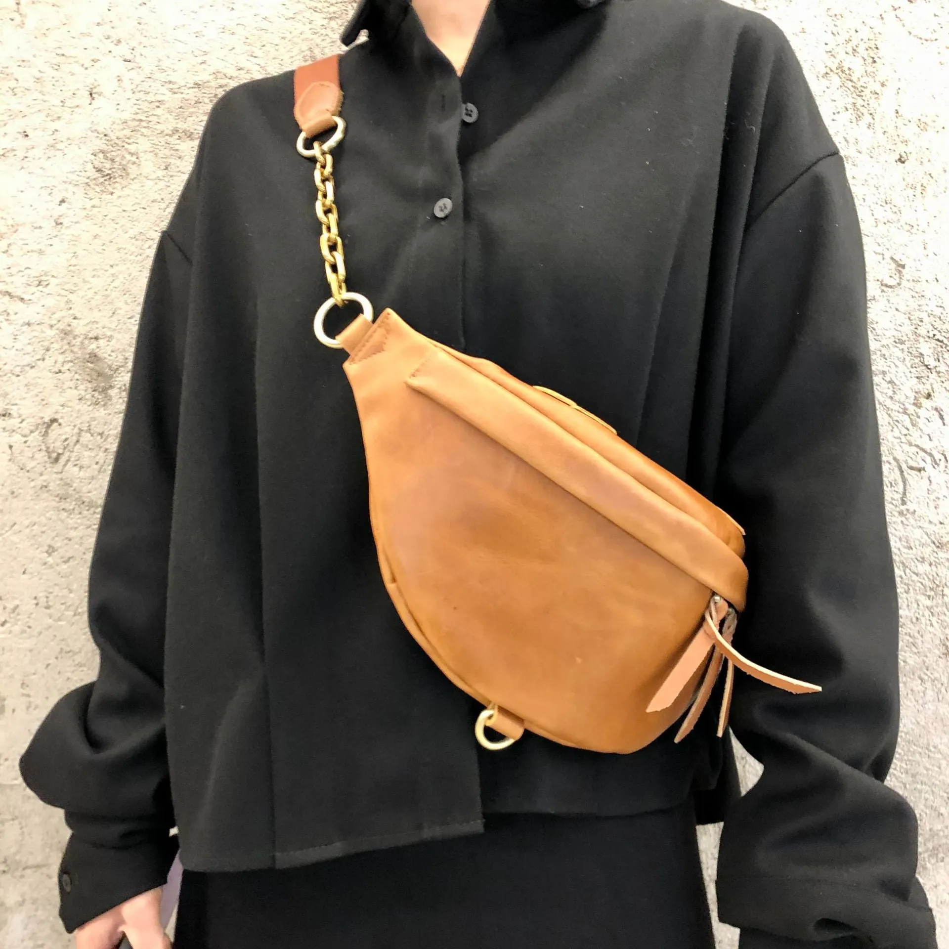 Stylish Ladies Leather Crossbody Sling Bag Chain Chest Bag For Women