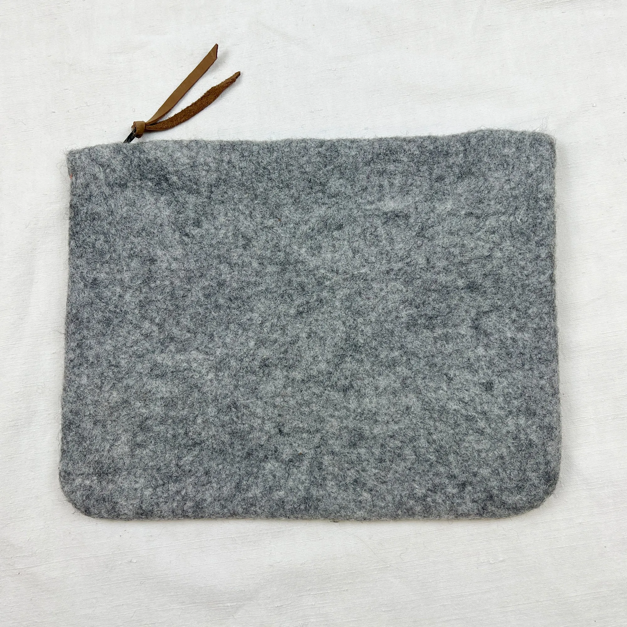WANGDI Zip Felt Document Pouch Laptop Sleeve (WS)